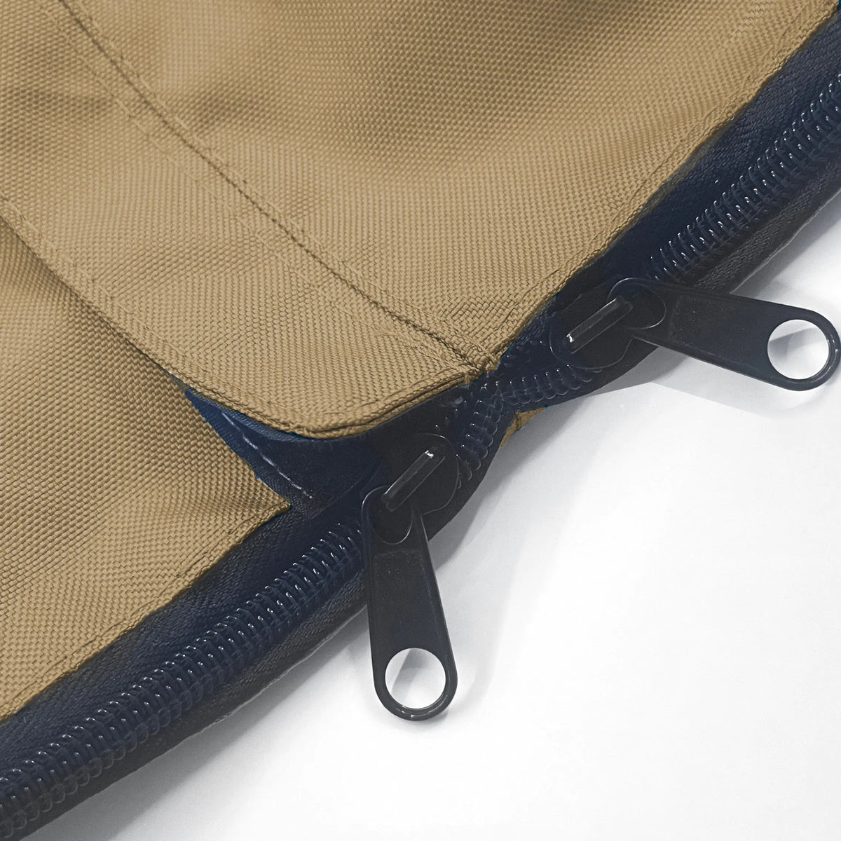 Close-up of SAVVYCRAFT® tan waterproof boat steering wheel cover showing heavy-duty zipper closure and reinforced stitching for marine durability