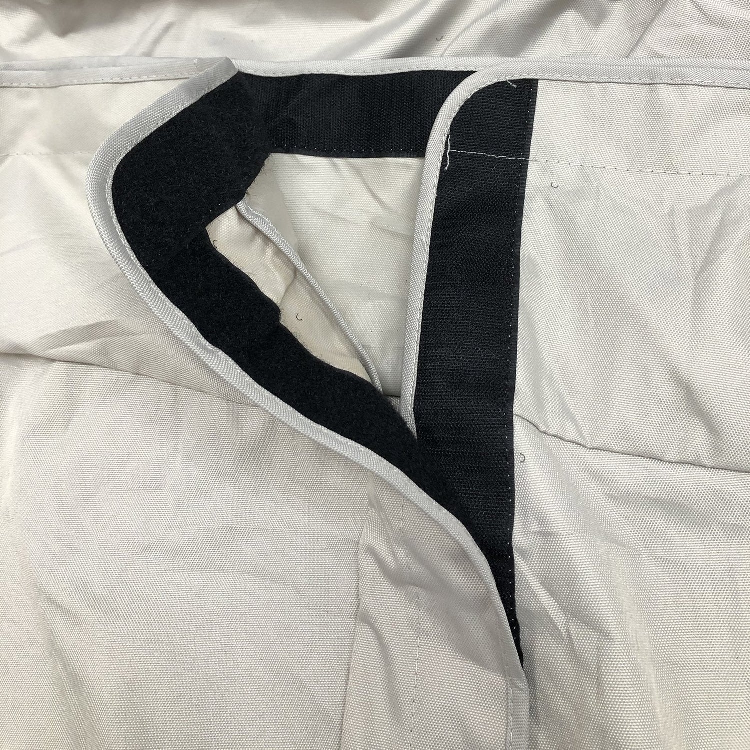 Savvycraft 600D Ski & Wakeboard Tower Boat Covers Fits V-Hull with Ski/Wakeboard Towers